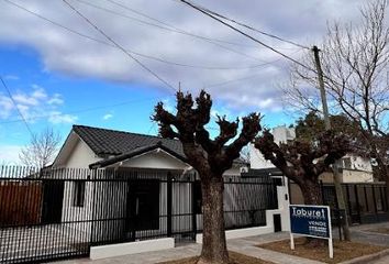 Casa en  Castelar, Partido De Morón