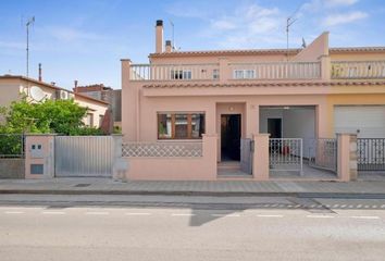 Chalet en  Vilafant, Girona Provincia