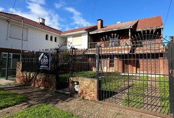 Casa en  Bosque Peralta Ramos, Mar Del Plata