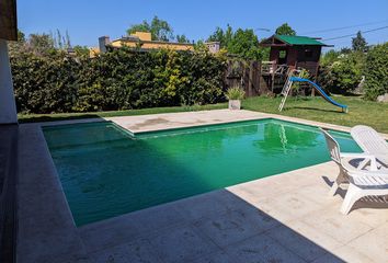 Casa en  Fisherton, Rosario