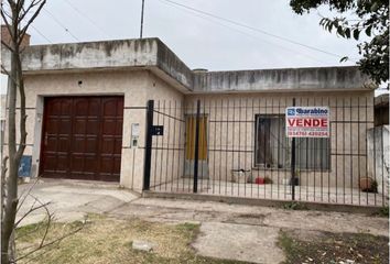 Casa en  Puerto General San Martín, Santa Fe