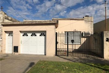 Casa en  San Lorenzo, Santa Fe