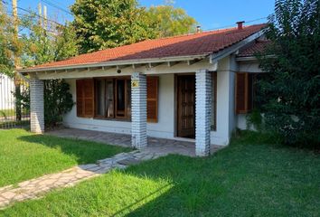 Casa en  Villa Adelina, Partido De San Isidro