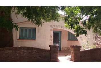 Casa en  Capitán Bermúdez, Santa Fe