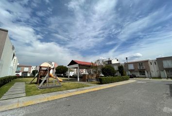 Casa en condominio en  San Miguel Ameyalco, Lerma, México, Mex