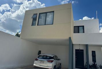 Casa en  Calle 18 108-108, Cholul, Mérida, Yucatán, 97305, Mex