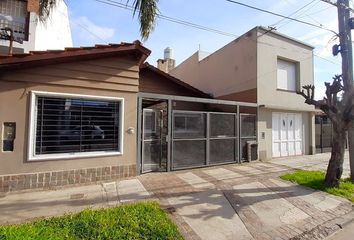 Casa en  Castelar, Partido De Morón