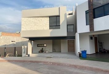 Casa en condominio en  Avenida Punta San Luis, Mixto La Loma, San Luis Potosí, 78218, Mex