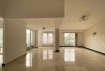 Apartamento en  Aguacatal, Cali