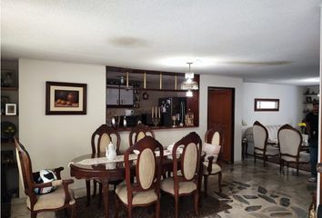 Apartamento en  Ciudad Jardín, Cali