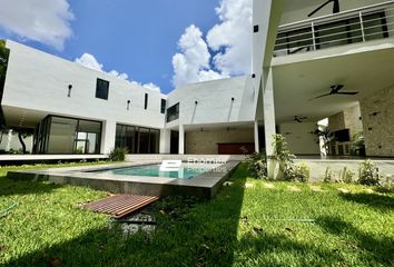 Casa en condominio en  Calle 22b, San Carlos, Mérida, Yucatán, 97130, Mex