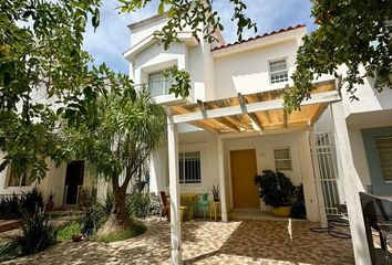 Casa en  Fraccionamiento Las Quintas, Culiacán