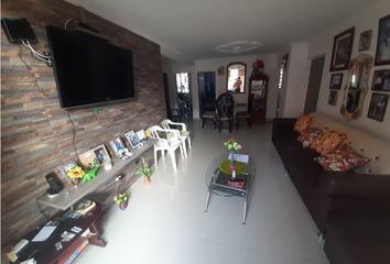 Apartamento en  Seguros Patria, Cali