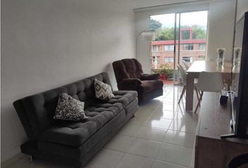 Apartamento en  El Refugio, Cali