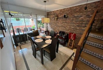 Apartamento en  Loma De Los Bernal, Medellín