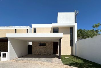 Casa en  Calle 22, Cholul, Mérida, Yucatán, 97305, Mex