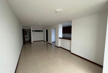 Apartamento en  Pinares De San Martin, Pereira