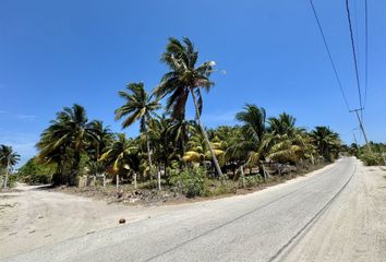 Lote de Terreno en  Calle 20, Telchac Puerto, Yucatán, Mex