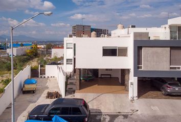 Casa en  Municipal, Calle Montes De Toledo, Las Puentes Octavo Sector, San Nicolás De Los Garza, Nuevo León, 66460, Mex