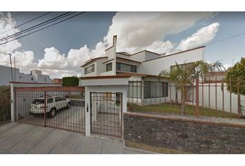 Casa en  Fraccionamiento Villas Del Mesón, Municipio De Querétaro