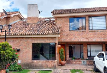 Casa en  Quintas De San José, Chía