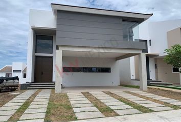 Casa en  Las Coloradas, Culiacán Rosales