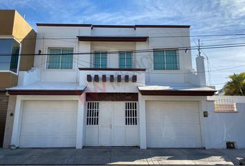 Casa en  Fraccionamiento Las Quintas, Culiacán