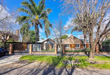 Casa en  Fisherton, Rosario