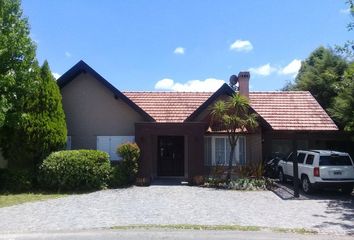 Casa en  Campos De Echeverría, Esteban Echeverría