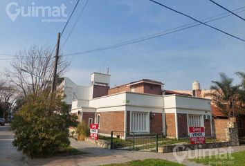 Casa en  Caseros, Tres De Febrero