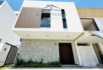 Casa en condominio en  Calle Del Bosque, Zapopan, Jalisco, 45222, Mex