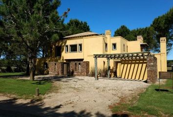 Casa en  Barrio Cerrado Costa Esmeralda, Pinamar