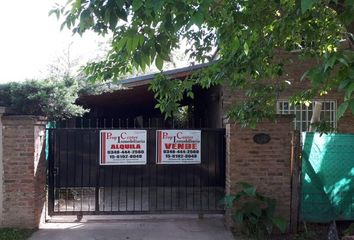 Casa en  Acacias Blancas, Partido De Escobar