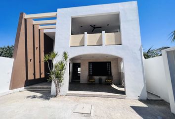 Casa en condominio en  Calle Ram, Progreso, Chicxulub, Progreso, Yucatán, 97330, Mex