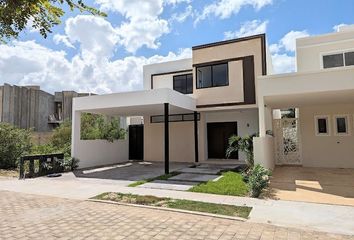 Casa en  Cholul, Mérida, Yucatán, Mex