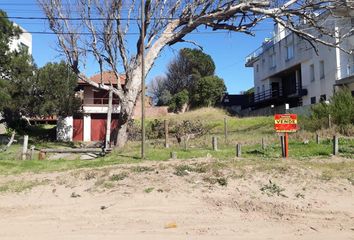 Terrenos en  Barrio Cerrado Costa Esmeralda, Pinamar