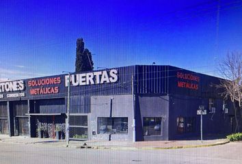 Locales en  José Hernández, Partido De La Plata