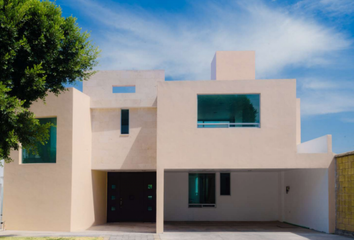 Casa en  La Calera, Puebla