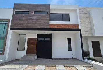 Casa en  Carretera Santa Rosa Jauregui-casa Blanca, Campestre, La Antigua Juriquilla, Querétaro, 76226, Mex