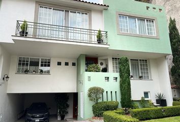 Casa en condominio en  Privada Hacienda De La Luz, Hacienda De Las Palmas, Jesús Del Monte, Huixquilucan, México, 52763, Mex