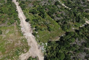 Lote de Terreno en  X Canatún, Mérida, Yucatán, Mex