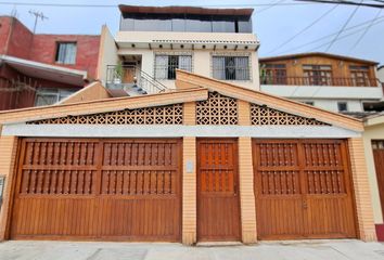 Casa en  Jirón Jose Galvez, San Miguel De Pallaques, San Miguel, Perú