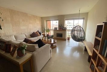 Departamento en  Avenida Hacienda De Las Palmas 11-11, Hacienda De Las Palmas, Jesús Del Monte, Huixquilucan, México, 52763, Mex