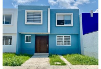 Casa en  San Cayetano, San Juan Del Río, San Juan Del Río, Querétaro