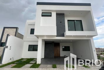 Casa en  Avenida General Lázaro Cárdenas 220, Zona Centro, Victoria De Durango, Durango, 34000, Mex