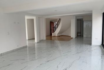 Apartamento en  Loma Del Tesoro, Medellín