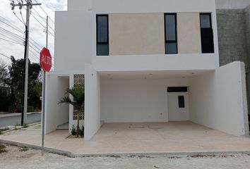 Casa en  X Canatún, Mérida, Yucatán, Mex