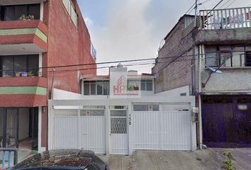 Casa en  Avenida Hidalgo 66, Tlalnepantla, Tlalnepantla De Baz, México, 54059, Mex