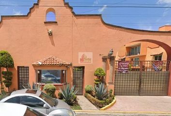 Casa en condominio en  Calle Corregidora 1, Tecamachalco, Los Reyes Acaquilpan, La Paz, México, 56500, Mex