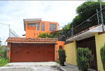 Casa en  Calle San Francisco 74, Burgos Cuernavaca, Tres De Mayo, Emiliano Zapata, Morelos, 62584, Mex